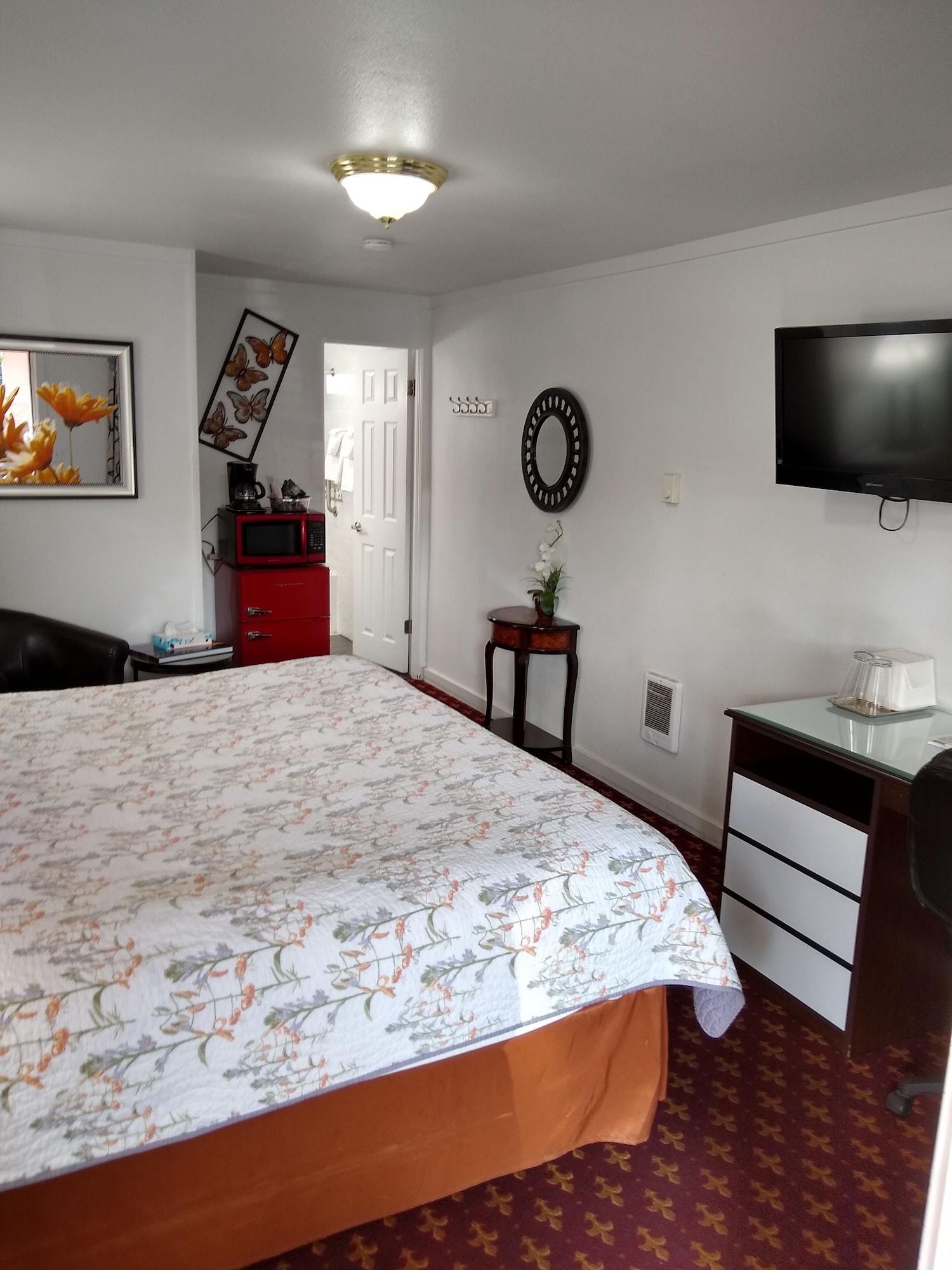 Holiday Motel Bend Εξωτερικό φωτογραφία
