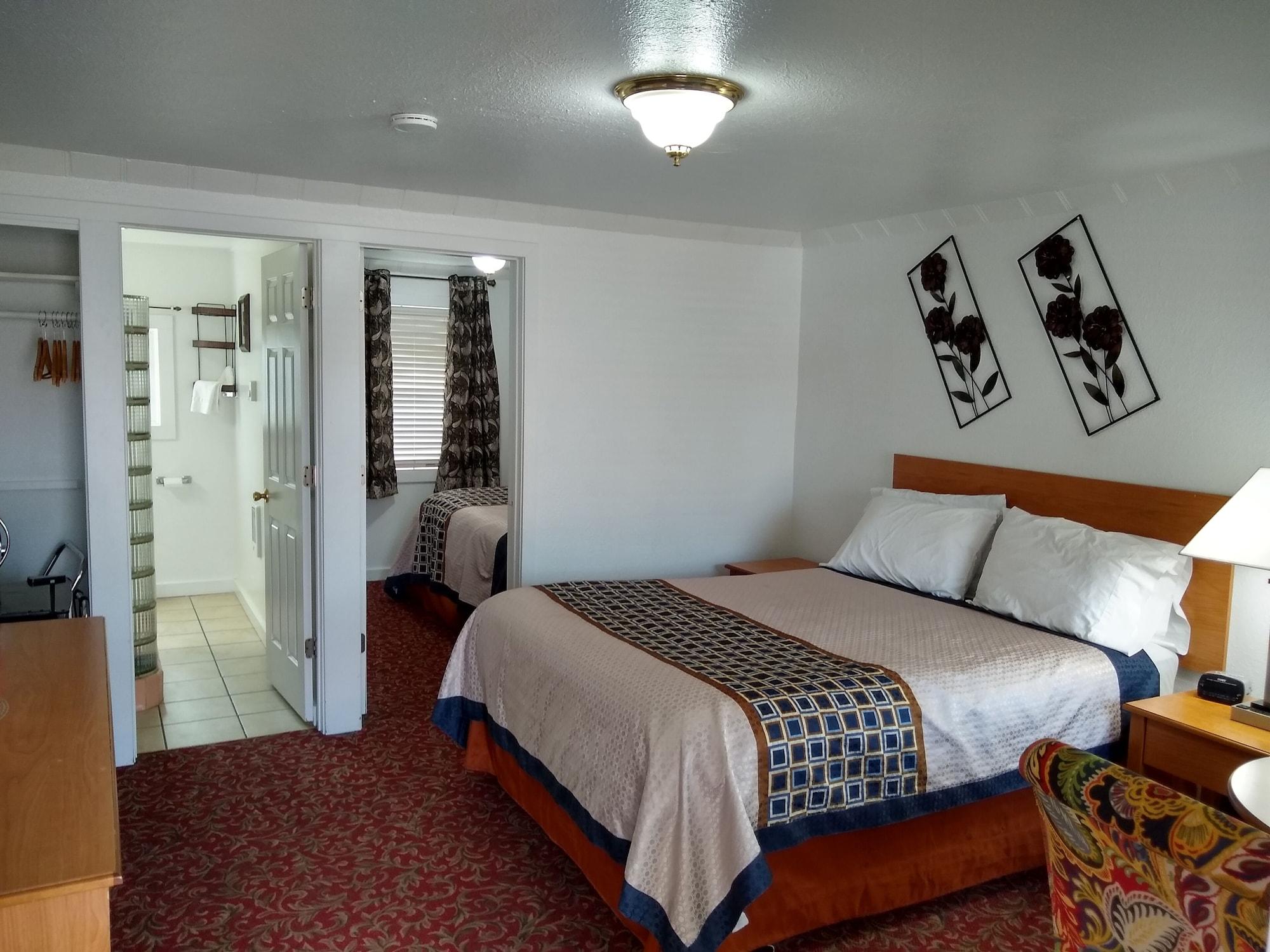 Holiday Motel Bend Εξωτερικό φωτογραφία