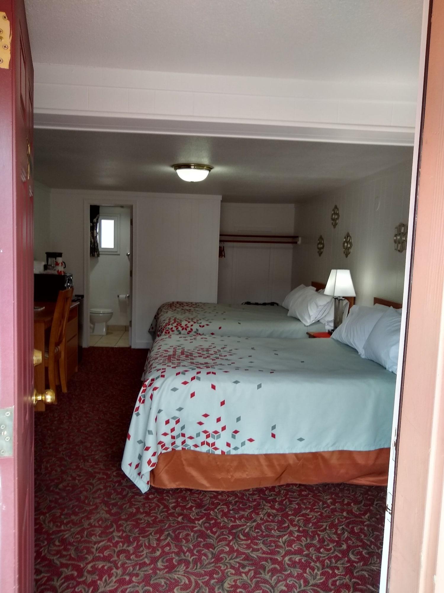 Holiday Motel Bend Εξωτερικό φωτογραφία