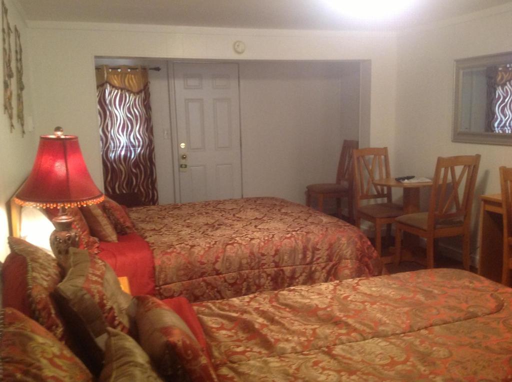 Holiday Motel Bend Εξωτερικό φωτογραφία