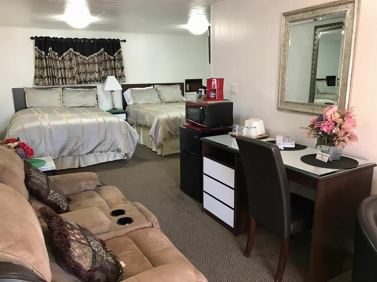 Holiday Motel Bend Εξωτερικό φωτογραφία